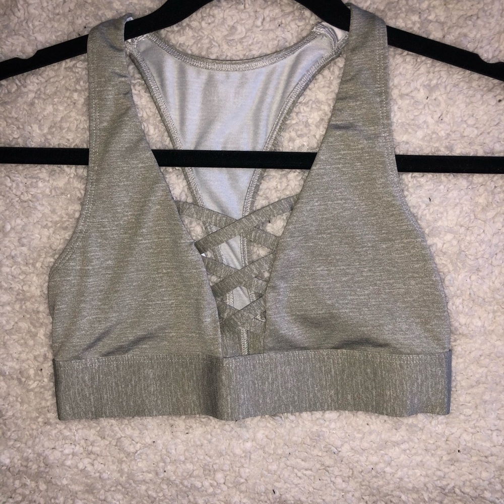 VS PINK Ultimate Sports Bra